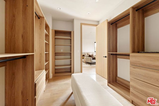 4066 Lyceum Avenue, Los Angeles, CA 90066