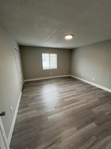 2639 Columbia Road 4, Berkley, MI 48072