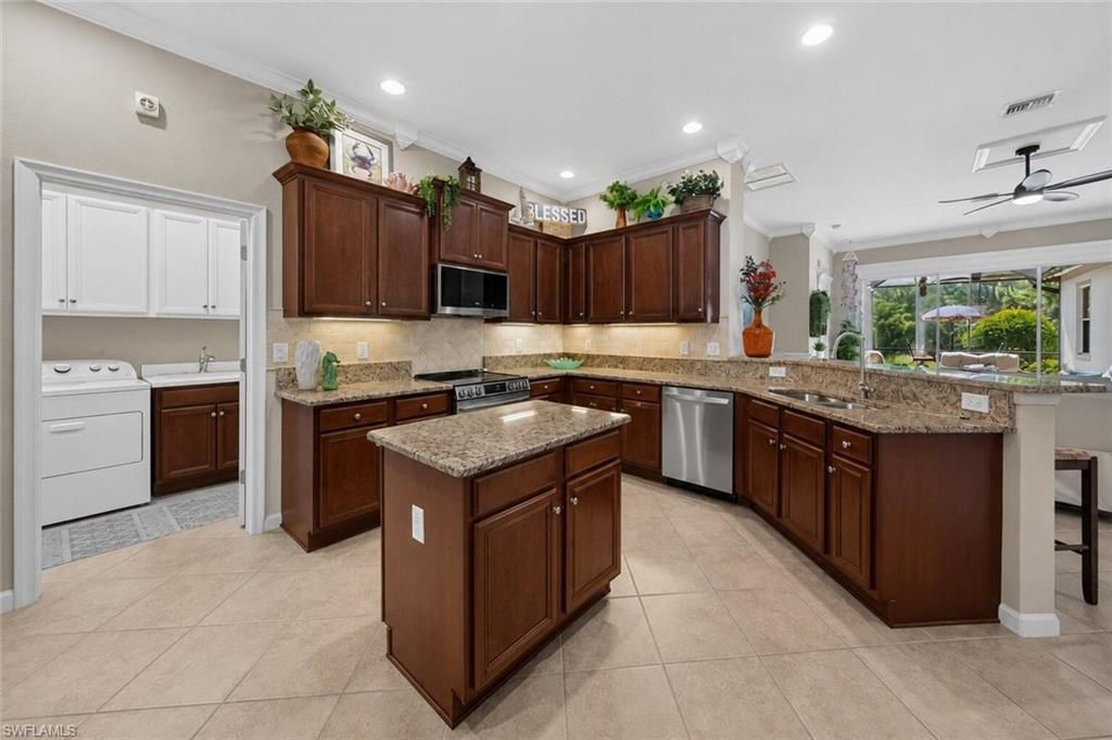 11273 Suffield ST, FORT MYERS, FL 33913 — photo 3