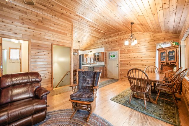 9586 E Lure Road, Newfield Twp, MI 49421