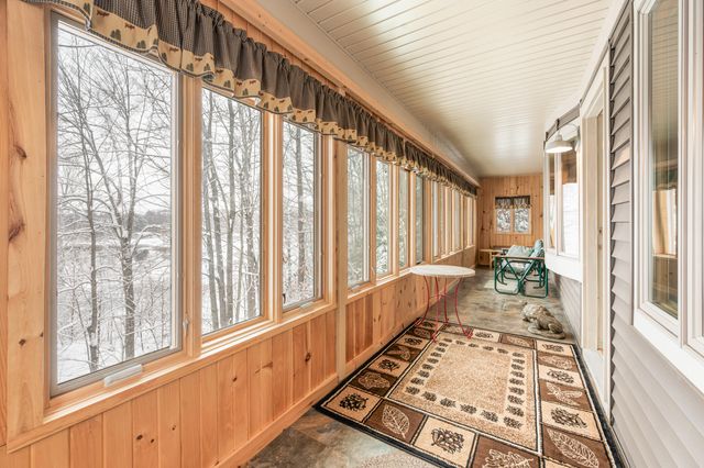 9586 E Lure Road, Newfield Twp, MI 49421