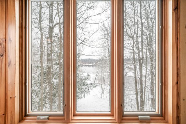 9586 E Lure Road, Newfield Twp, MI 49421