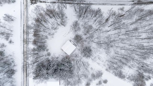 9586 E Lure Road, Newfield Twp, MI 49421