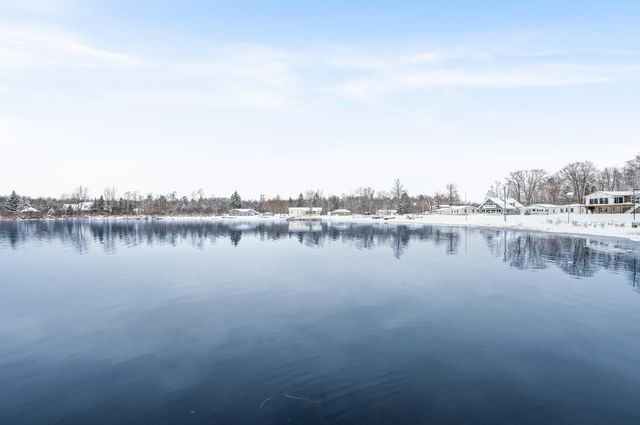 9586 E Lure Road, Newfield Twp, MI 49421