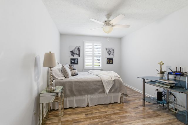 625 Shelley Dr, Mount Juliet, TN 37122