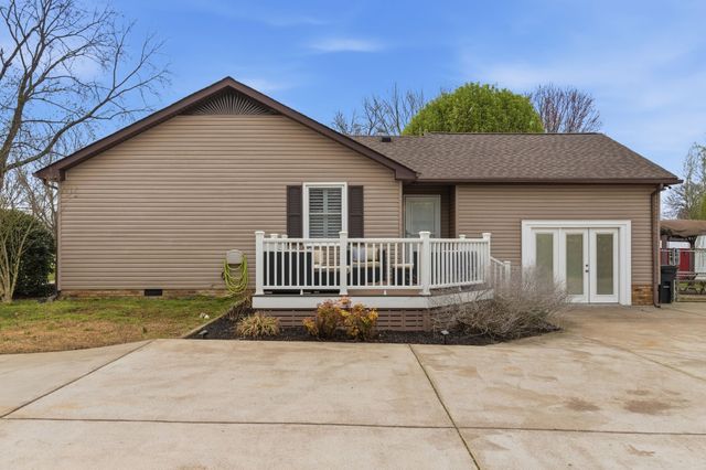 625 Shelley Dr, Mount Juliet, TN 37122