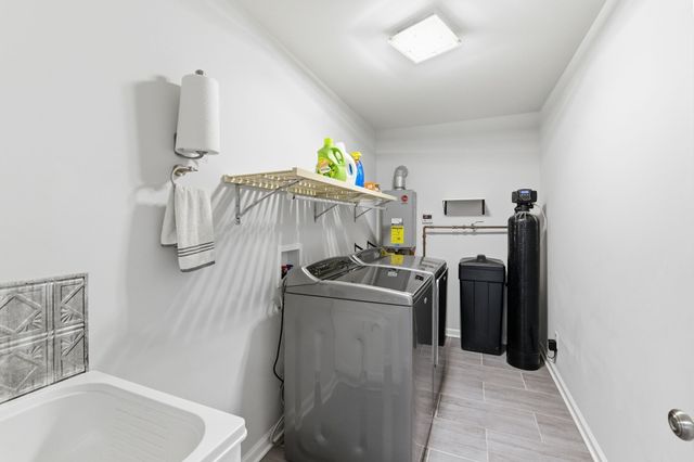 625 Shelley Dr, Mount Juliet, TN 37122