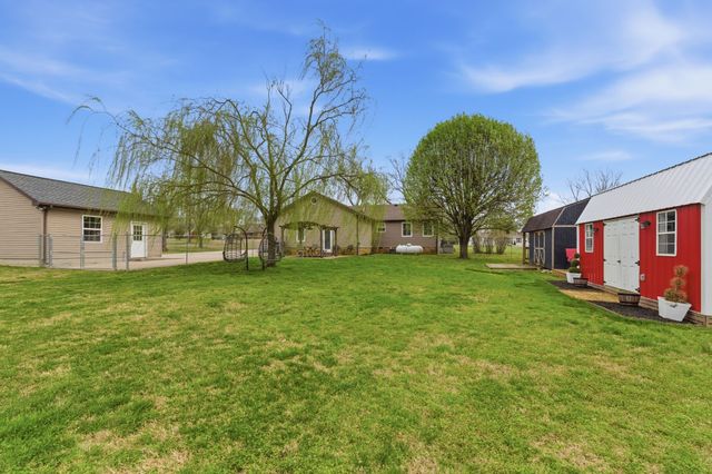 625 Shelley Dr, Mount Juliet, TN 37122