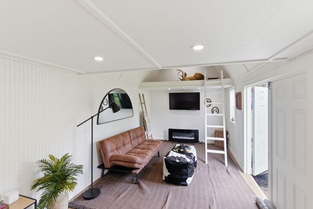 625 Shelley Dr, Mount Juliet, TN 37122