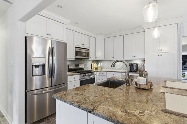 625 Shelley Dr, Mount Juliet, TN 37122