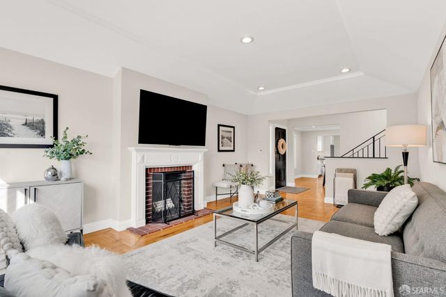 311 Lakeshore Drive, San Francisco, CA 94132