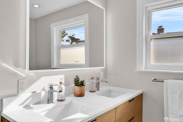 311 Lakeshore Drive, San Francisco, CA 94132