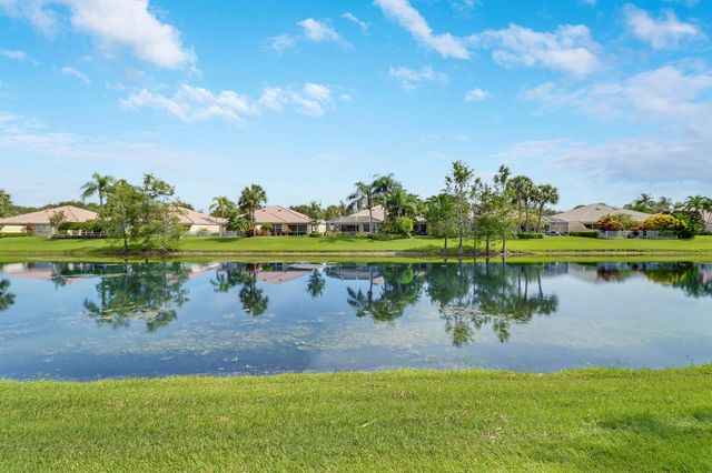 8435 Belize Place, Wellington, FL 33414