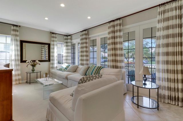 8435 Belize Place, Wellington, FL 33414