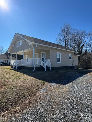 32 Pearl Street, Granite Falls, NC 28681