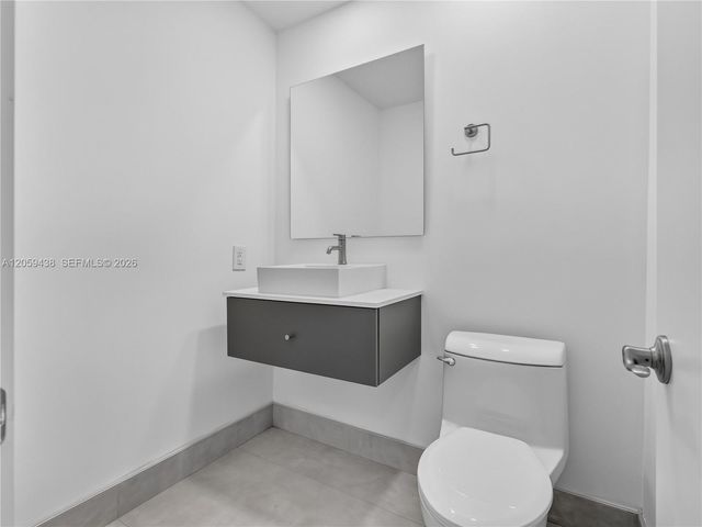 9428 NW 46th Ct, Sunrise, FL 33351