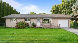 5820 W Park Place, Pasco, WA 99301