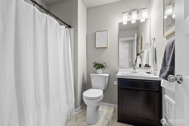 4445 74TH Drive NE, Marysville, WA 98270