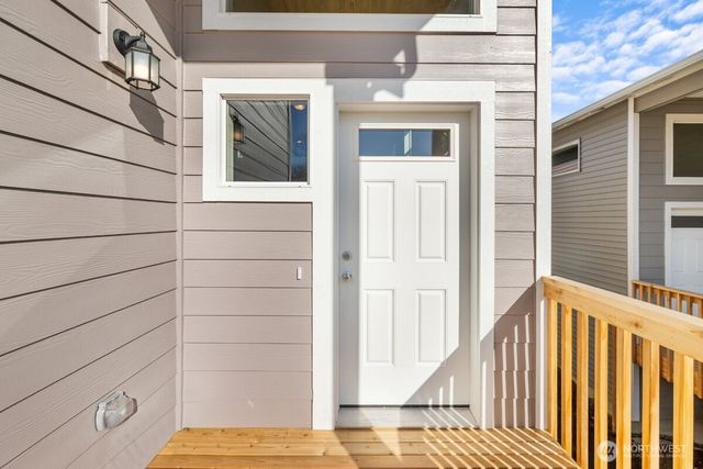 4445 74TH Drive NE, Marysville, WA 98270