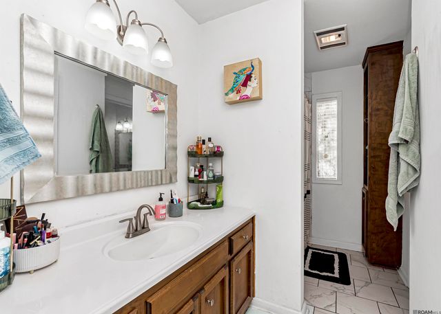 9221 Fox Run Ave, Baton Rouge, LA 70808