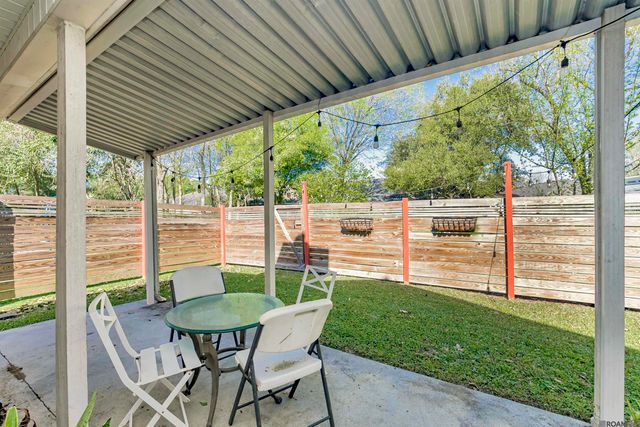 9221 Fox Run Ave, Baton Rouge, LA 70808