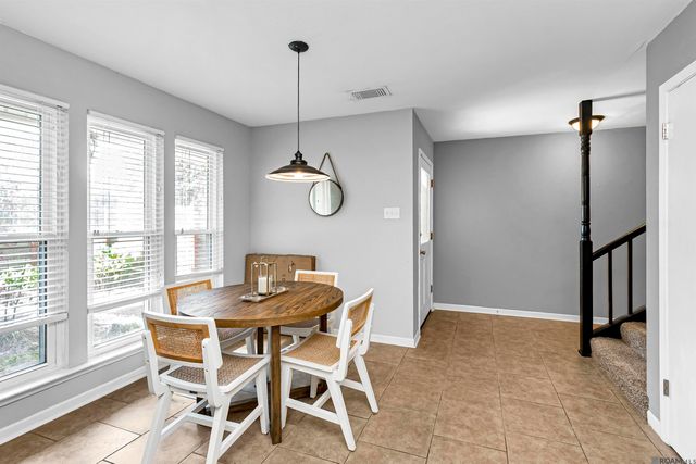 9221 Fox Run Ave, Baton Rouge, LA 70808