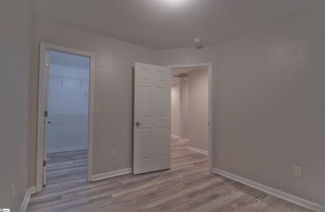 20 Greensboro Court, Greenville, SC 29617