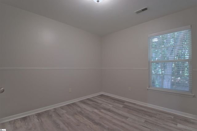 20 Greensboro Court, Greenville, SC 29617