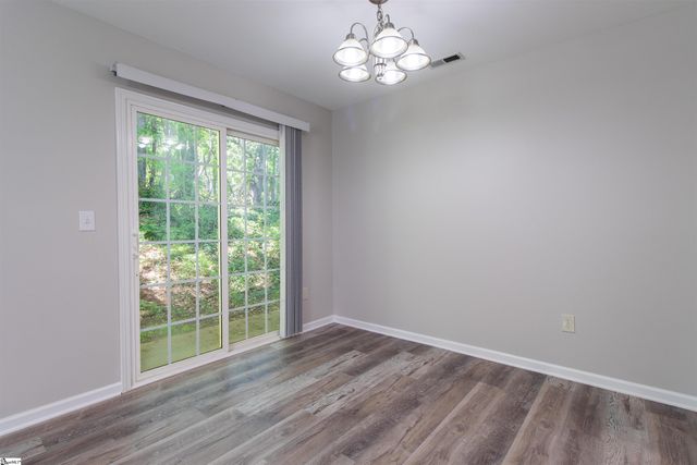 20 Greensboro Court, Greenville, SC 29617