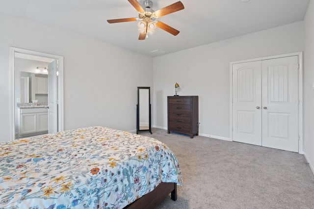 307 Parkside DR, San Marcos, TX 78666
