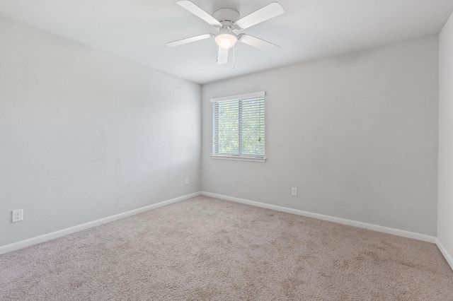 307 Parkside DR, San Marcos, TX 78666