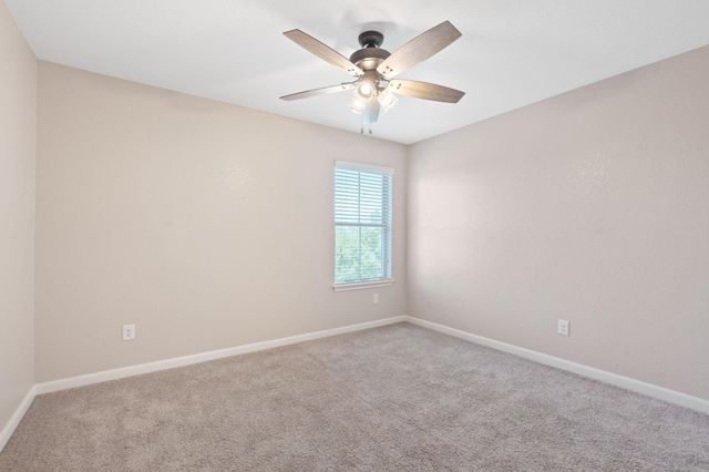 307 Parkside DR, San Marcos, TX 78666