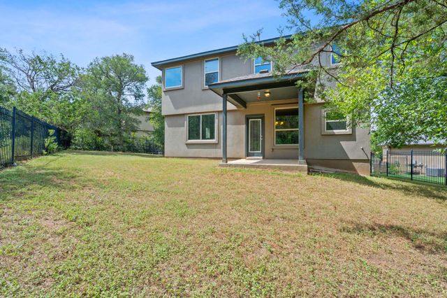 307 Parkside DR, San Marcos, TX 78666