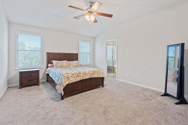 307 Parkside DR, San Marcos, TX 78666