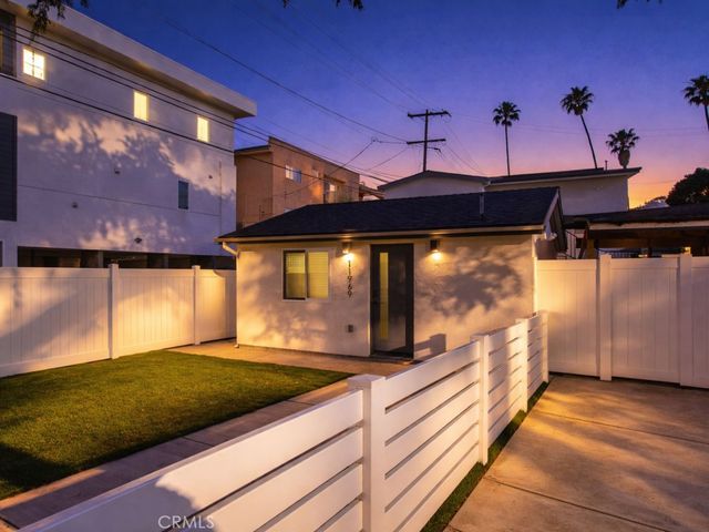 11967 Bray, Los Angeles, CA 90230