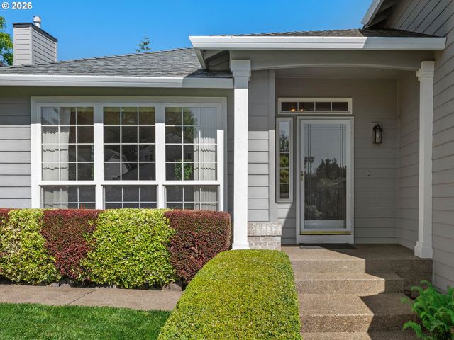 2082 Ne 2ND Ave, Hillsboro, OR 97124
