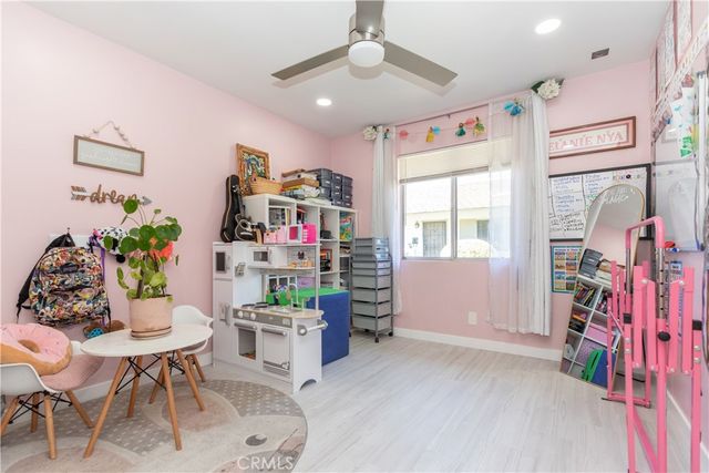 14802 Newport Avenue 18C, Tustin, CA 92680