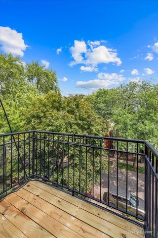 1640 N Whipple Street 3, Chicago, IL 60647