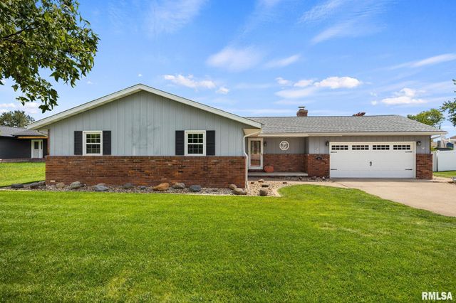 624 N NEBRASKA Avenue, Morton, IL 61550