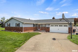 624 N NEBRASKA Avenue, Morton, IL 61550