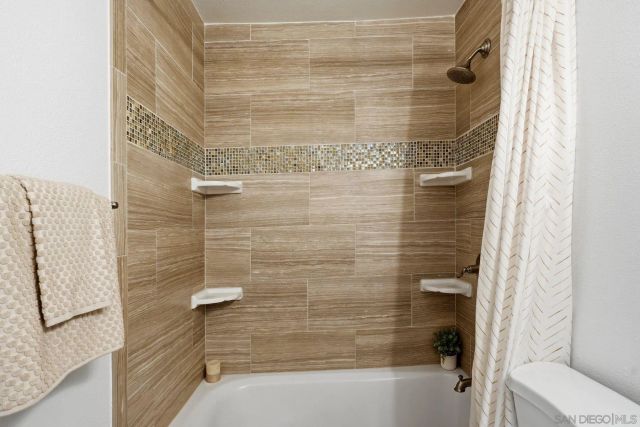 13095 Trail Dust Ave, San Diego, CA 92129