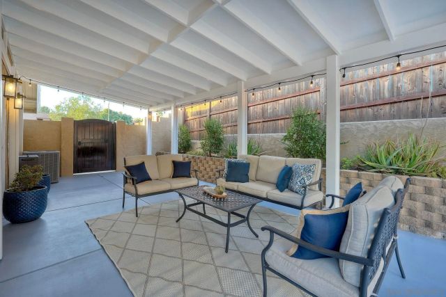 13095 Trail Dust Ave, San Diego, CA 92129