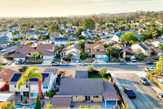 13095 Trail Dust Ave, San Diego, CA 92129