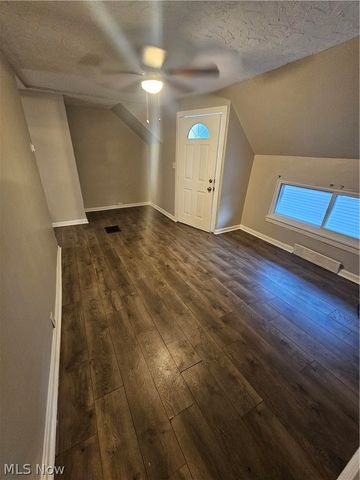 3296 W 44th Street, Cleveland, OH 44109