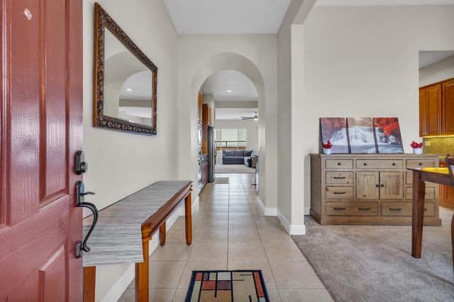 821 Dove Ln, Ione, CA 95640