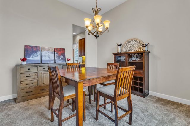 821 Dove Ln, Ione, CA 95640