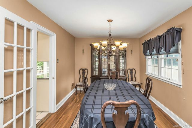8 Lenmore Drive, Old Bethpage, NY 11804