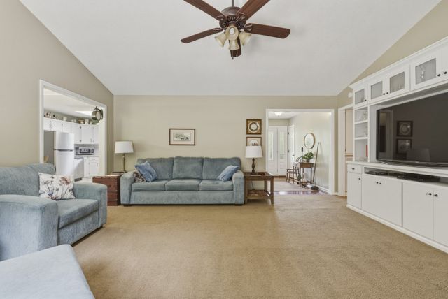 552 Jack Thomas Dr, Manchester, TN 37355