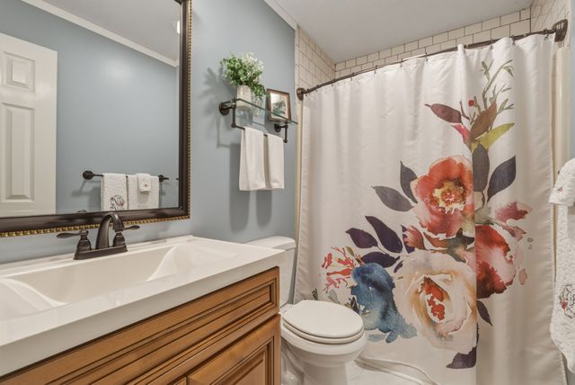 552 Jack Thomas Dr, Manchester, TN 37355