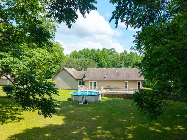 552 Jack Thomas Dr, Manchester, TN 37355